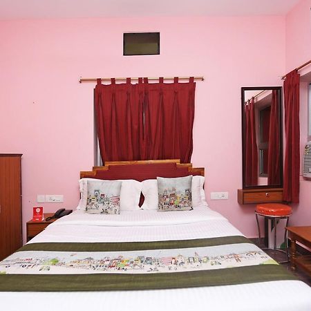 Oyo Hotel Balaram Palace Puri Exterior foto